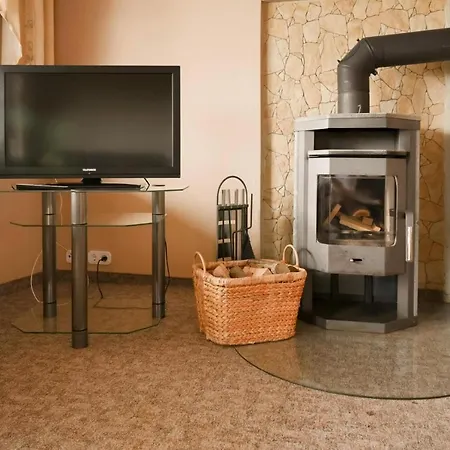 Holiday home Ferienhaus, Waldau Thueringen Schleusingen